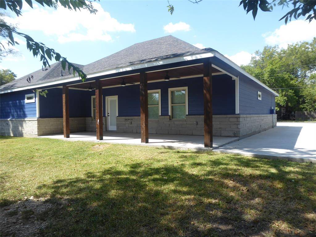 Wilmer, TX 75172,230 3rd Street