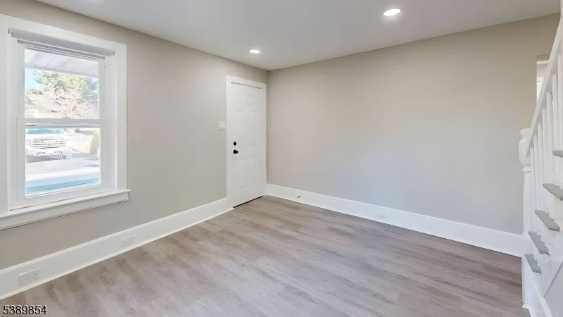 Hamilton Twp., NJ 08610,153 Knapp Ave