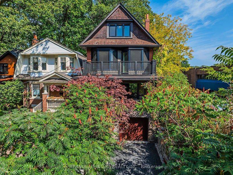 Toronto E02, ON M4E 3C2,151 Balsam AVE