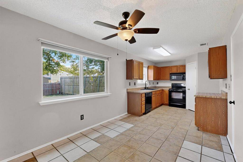 Arlington, TX 76018,4821 Abbott Avenue