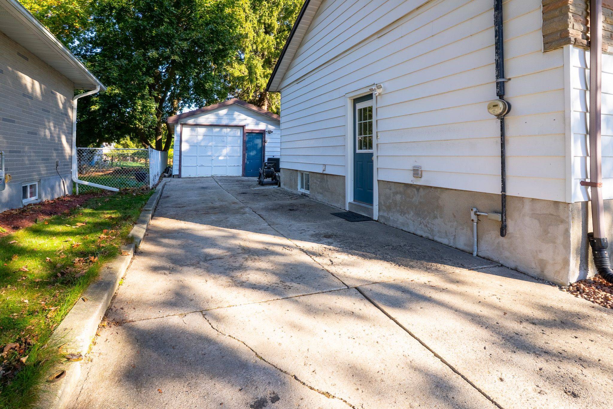 Woodstock, ON N4S 2J5,865 Alice ST