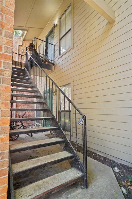 Dallas, TX 75243,9254 Forest Lane #812