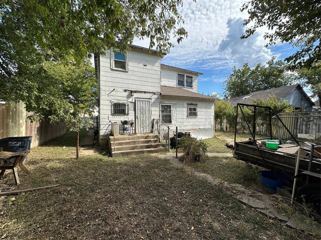 Fort Worth, TX 76106,2613 Hale Avenue