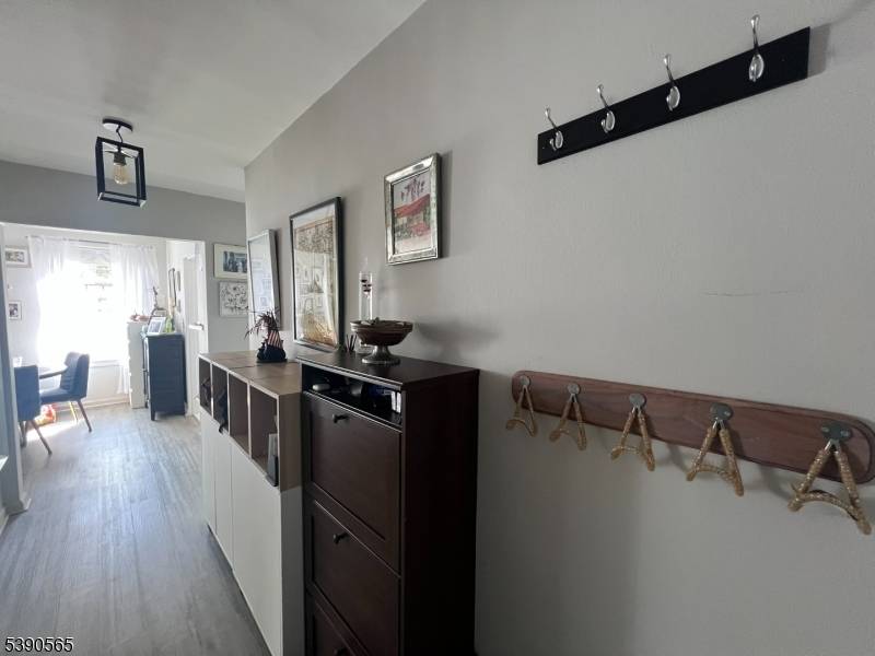 Cranford Twp., NJ 07016,3 C Parkway Village