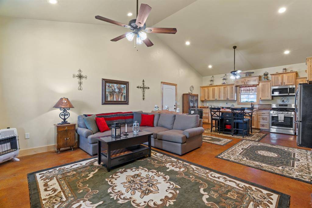 Gorman, TX 76454,196 County Road 301