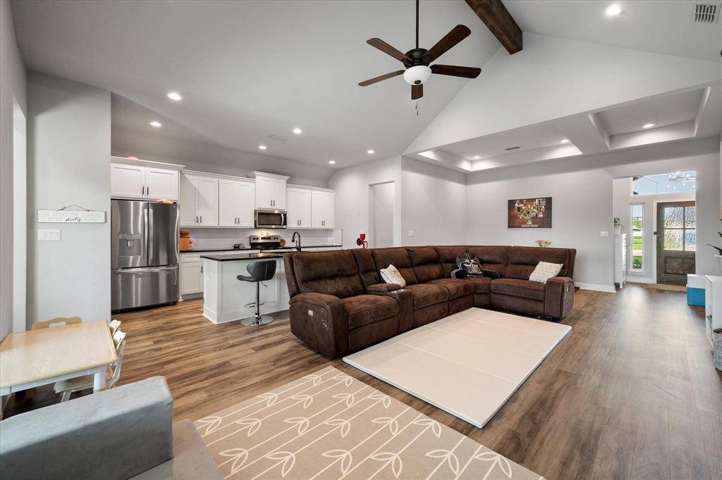 Corsicana, TX 75110,111 Ackers Turn