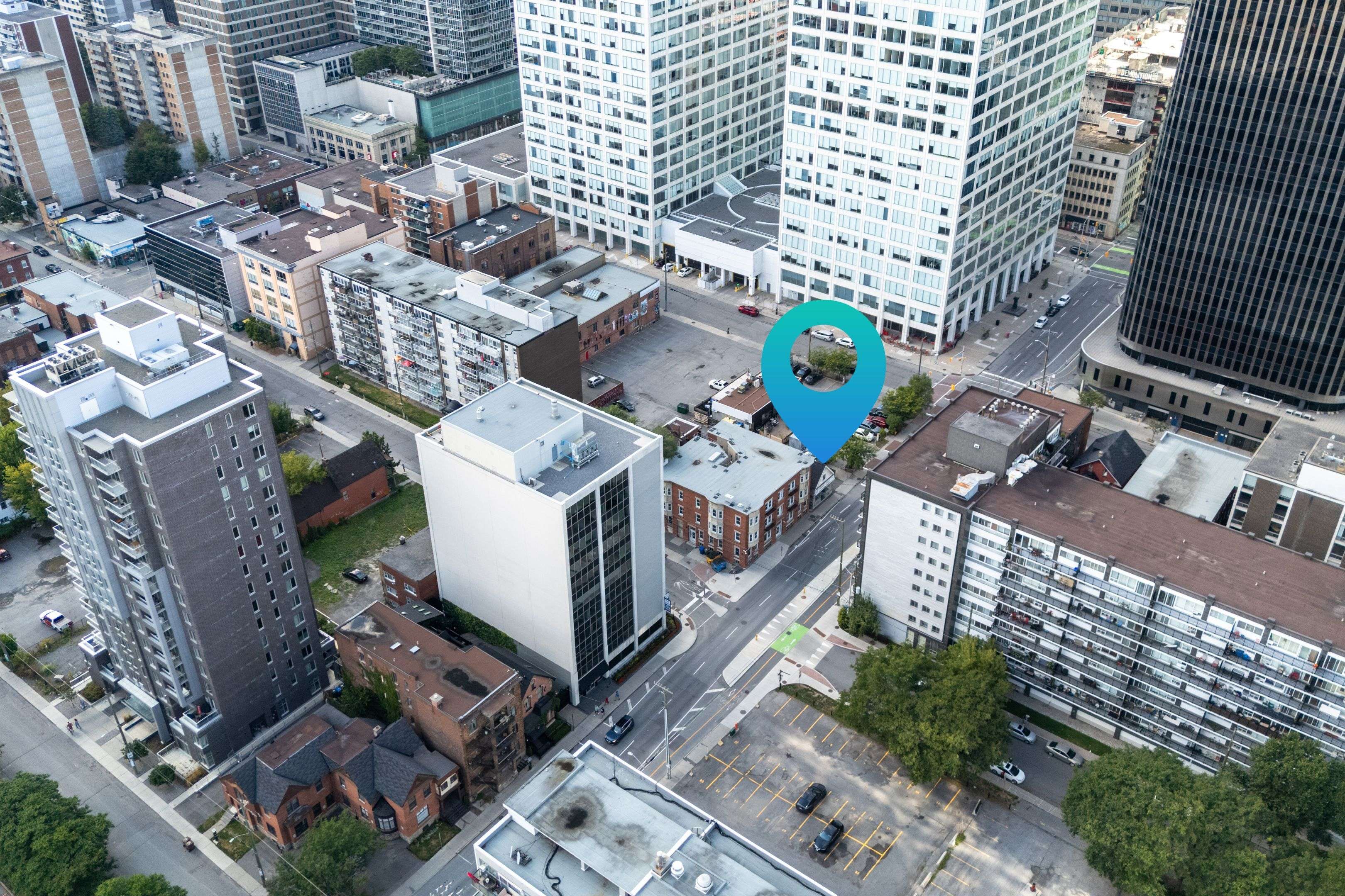 Ottawa Centre, ON K2P 1T5,168 O'connor ST