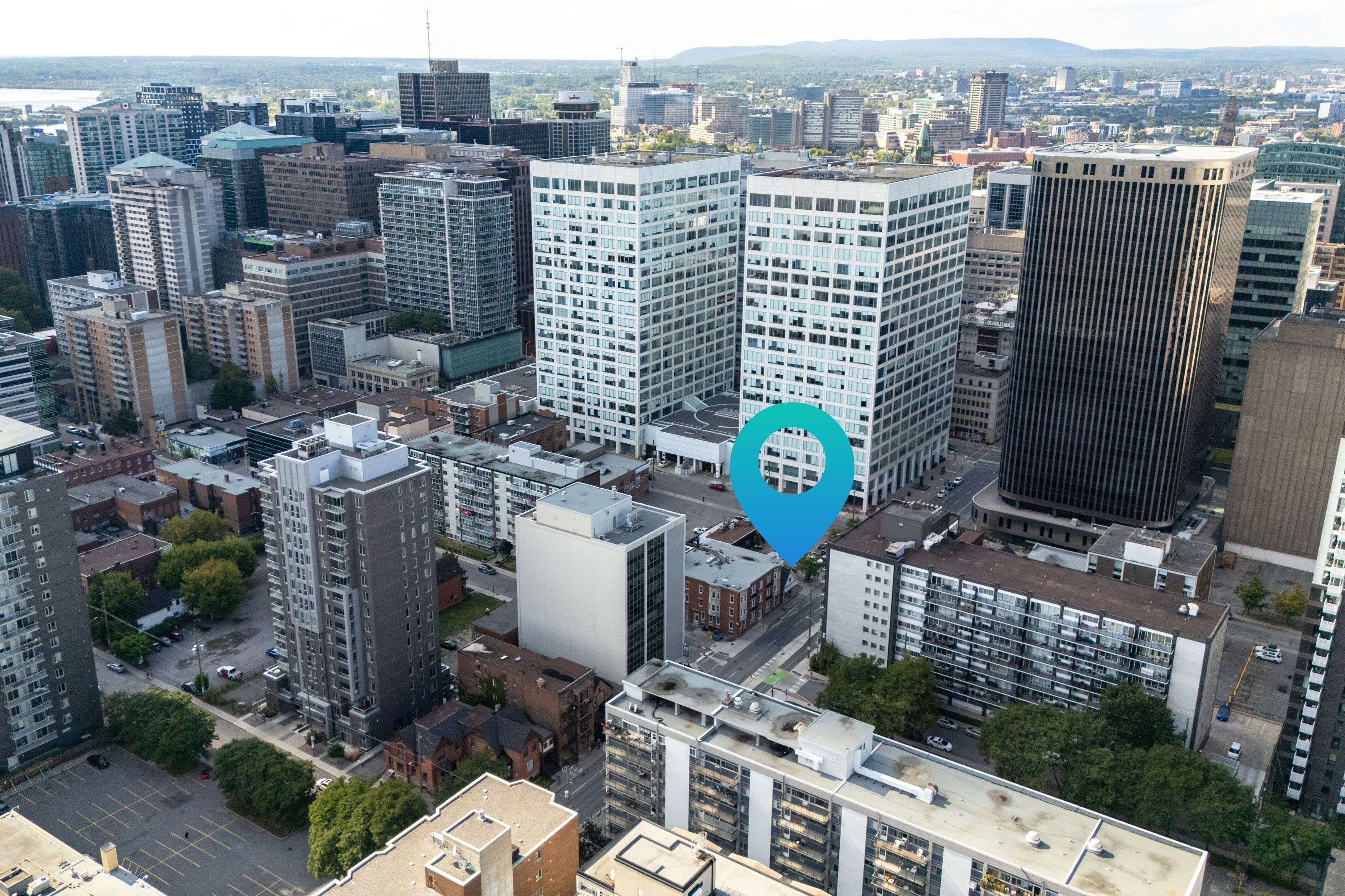 Ottawa Centre, ON K2P 1T5,168 O'connor ST