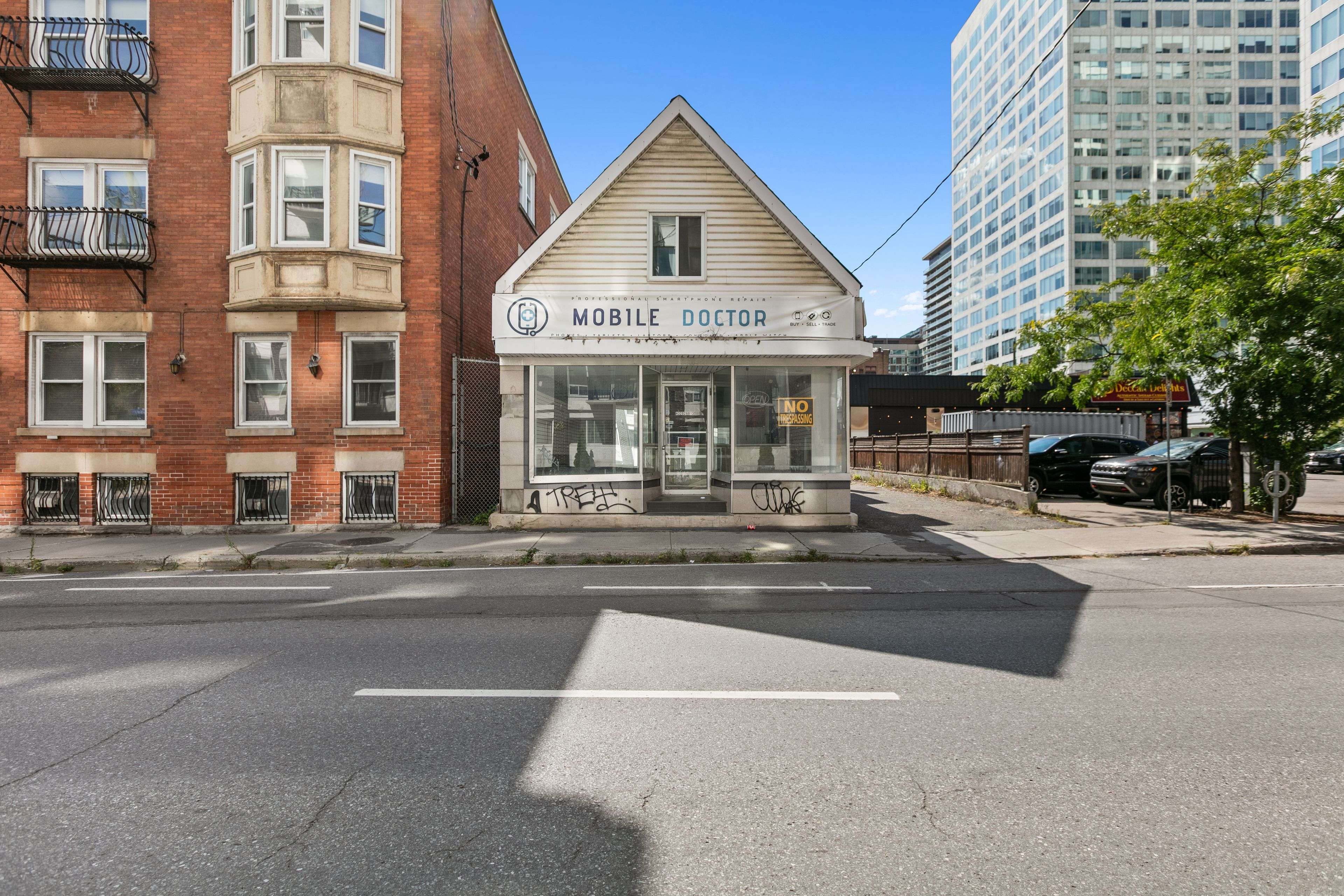 Ottawa Centre, ON K2P 1T5,168 O'connor ST