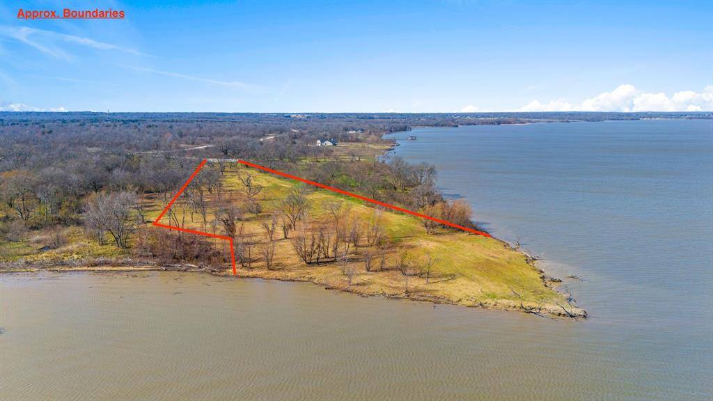 Kemp, TX 75143,8424 Edgewater Drive