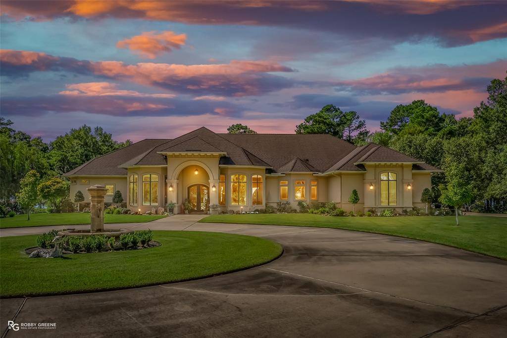 Shreveport, LA 71107,2002 N Cross Drive