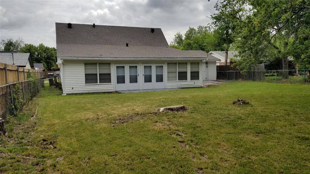 Hurst, TX 76053,758 Briarwood Lane