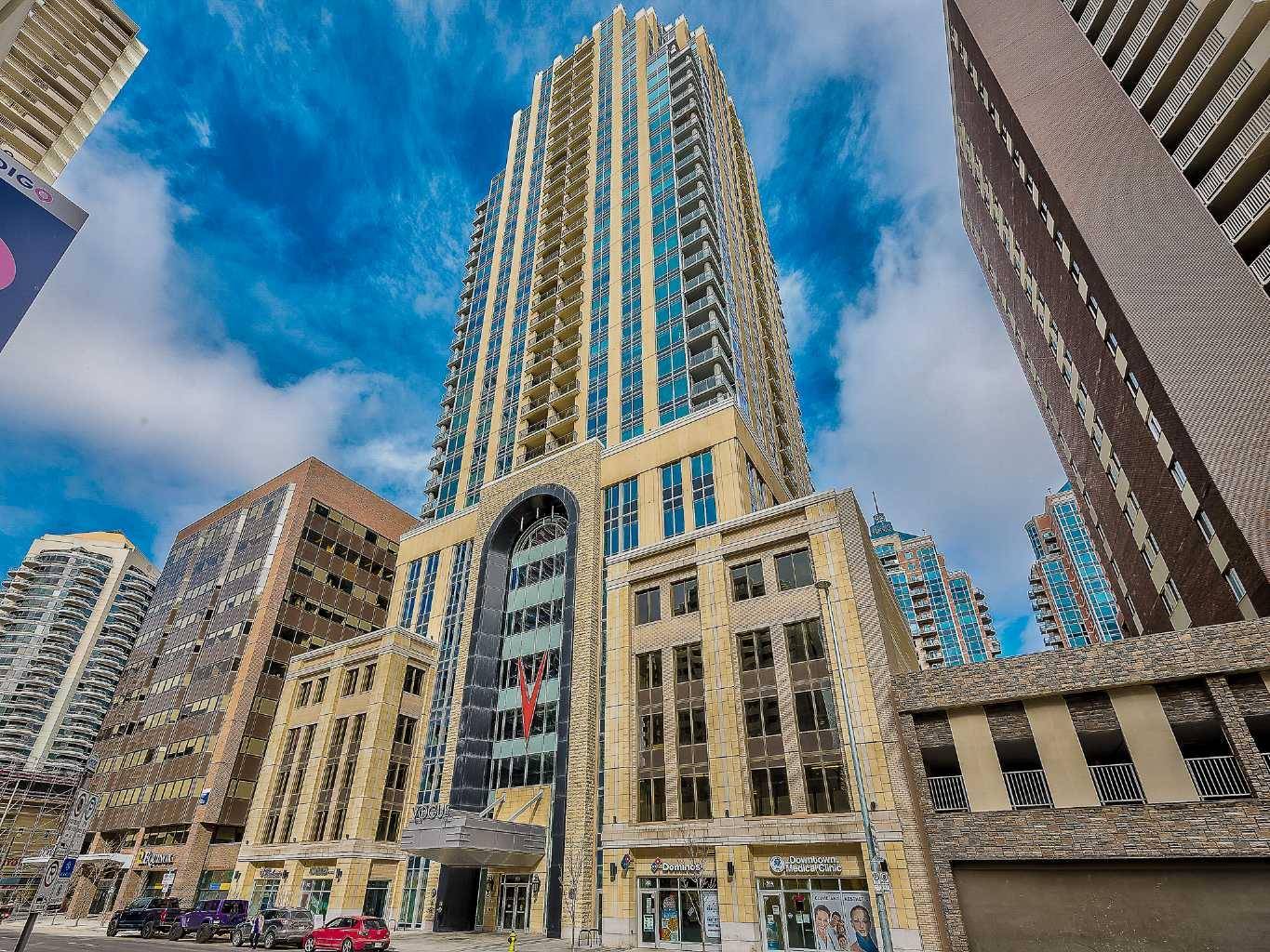 Calgary, AB T2P 1J3,930 6 AVE SW #3303