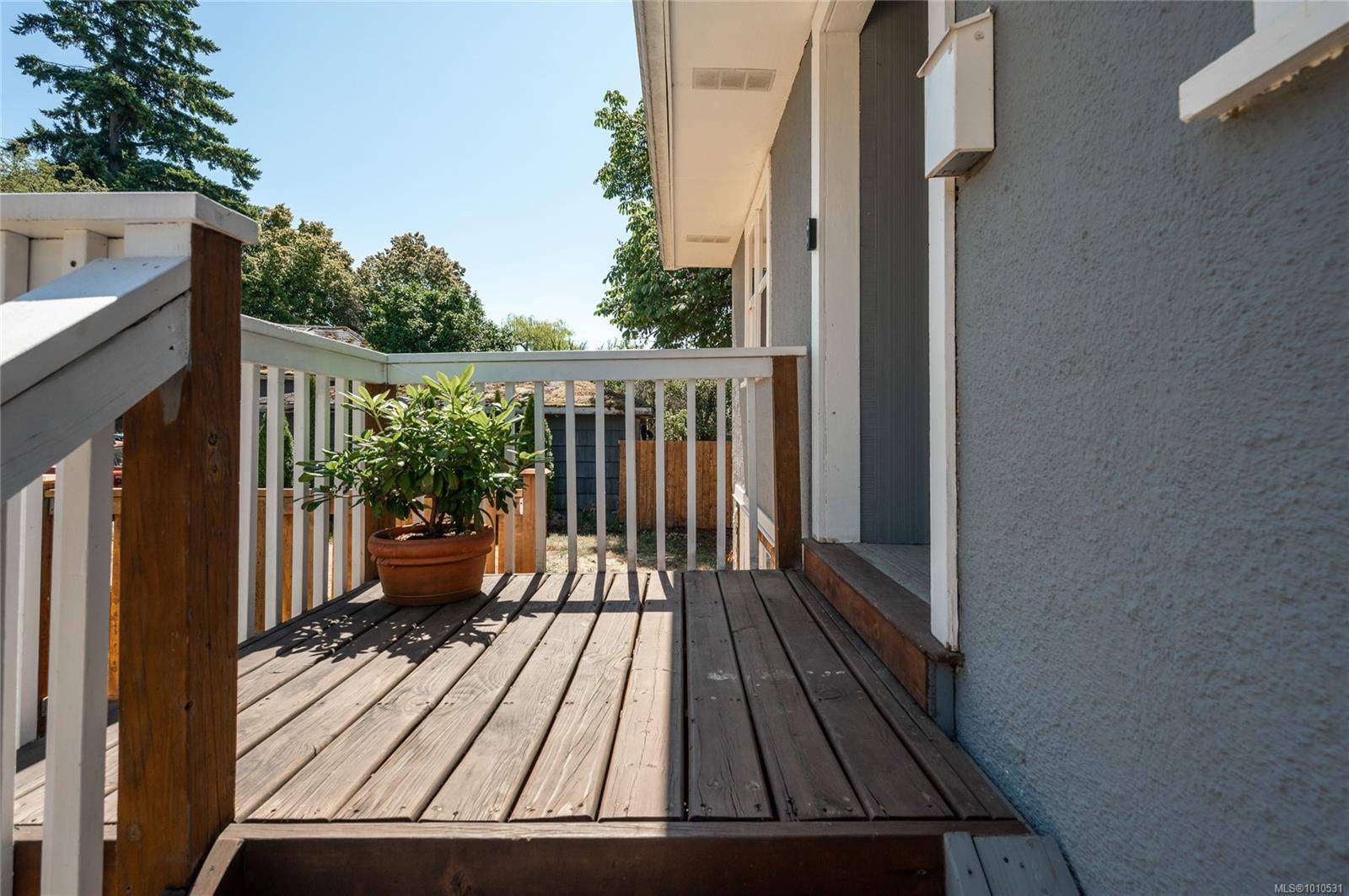 Nanaimo, BC V9R 3P6,477 Watfield Ave