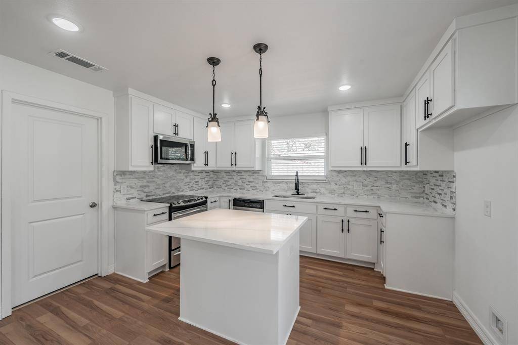 Dallas, TX 75241,503 Woodacre Drive