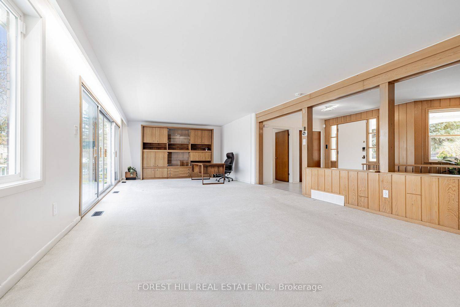 Toronto C15, ON M2K 1Z9,10 Courtwood PL