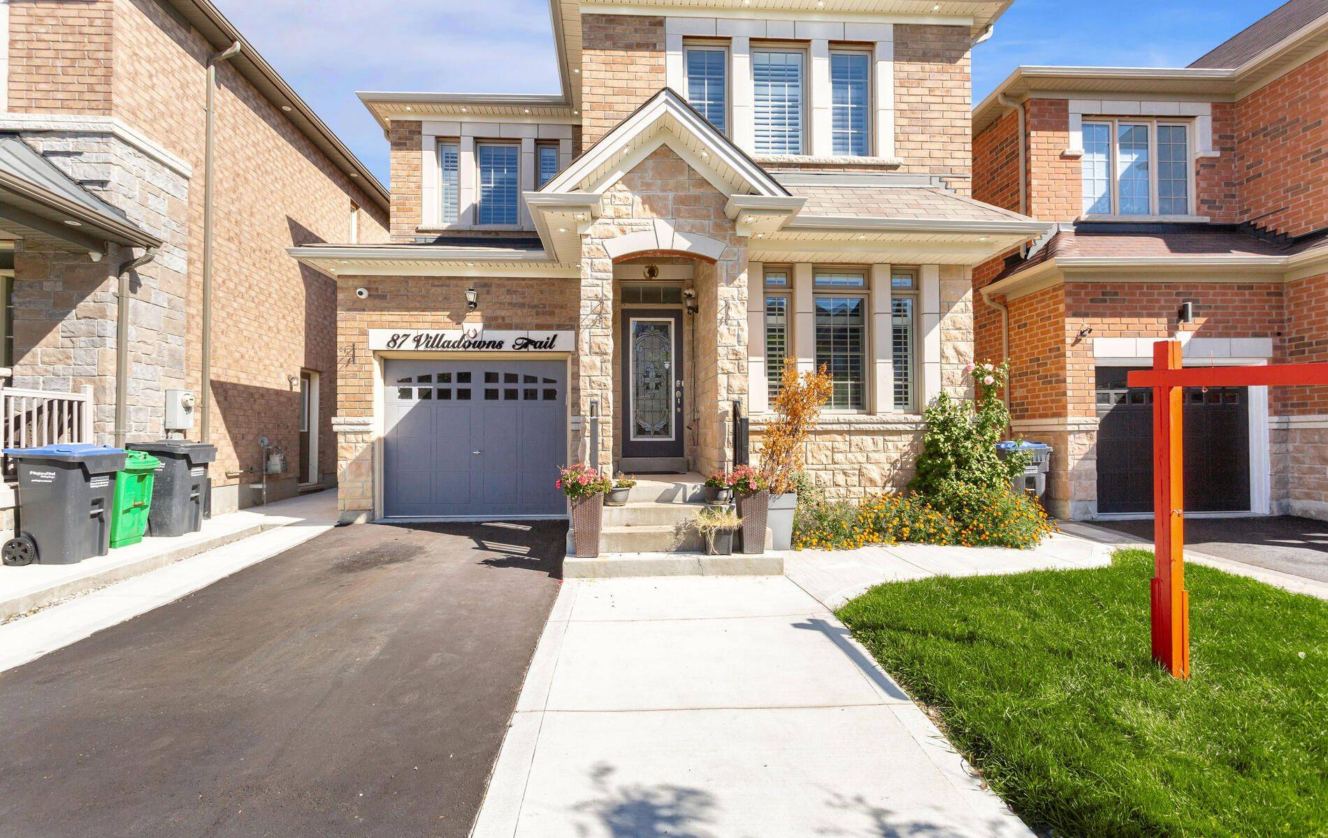 Brampton, ON L6R 3Y8,87 Villadowns TRL
