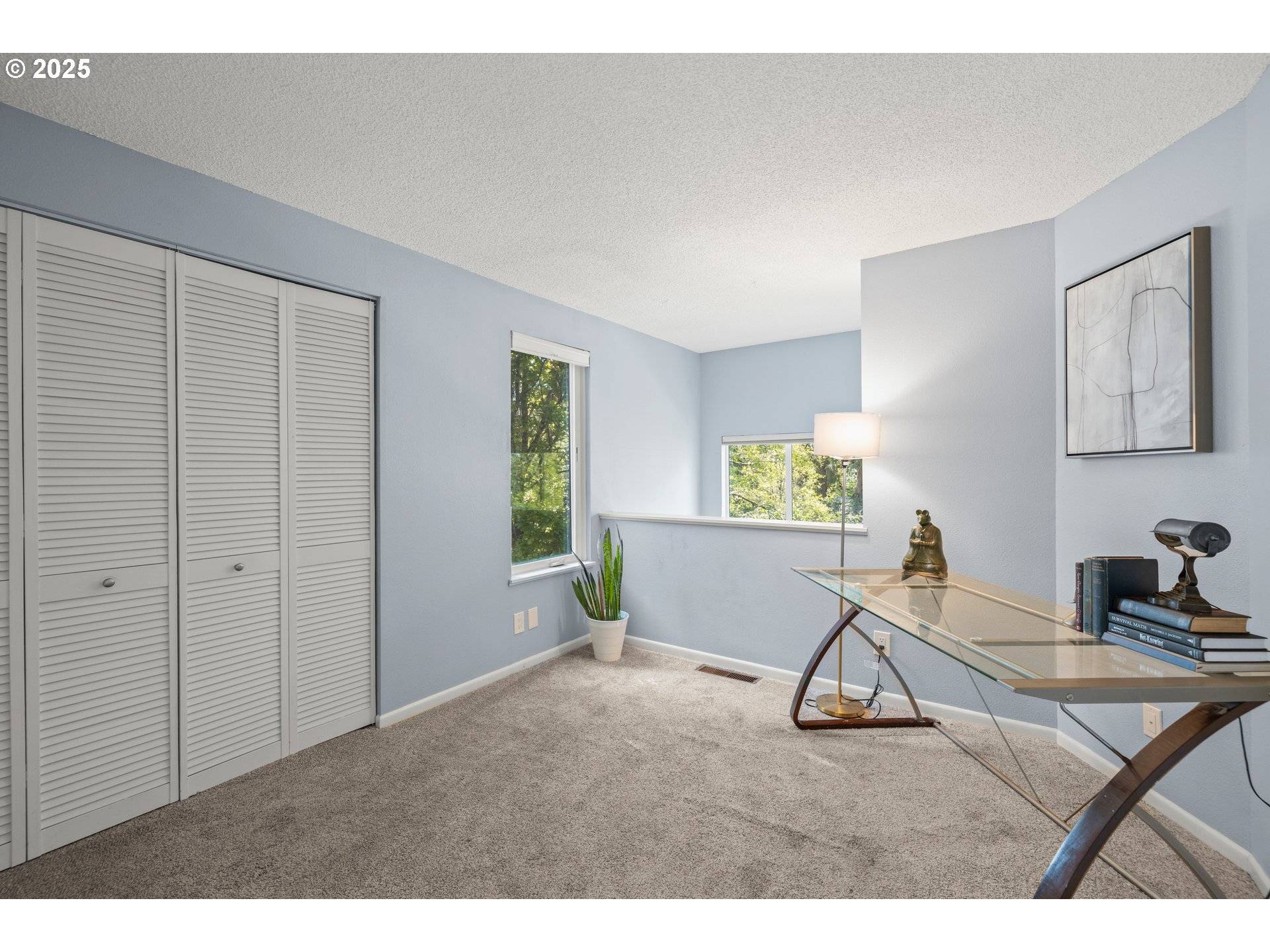 Lake Oswego, OR 97035,225 CERVANTES CIR