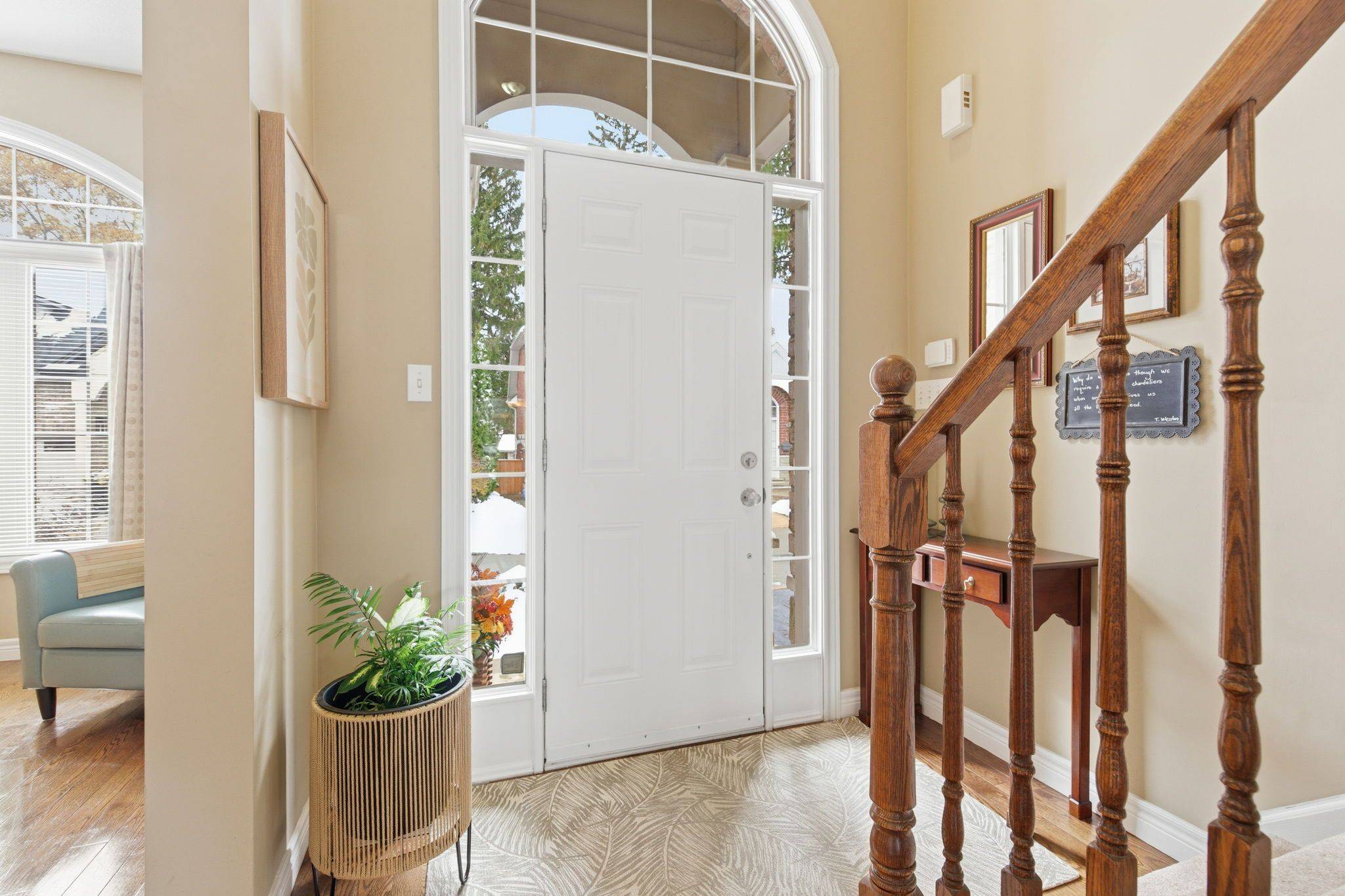 Hamilton, ON L9G 1N4,195 Wilson ST W #6