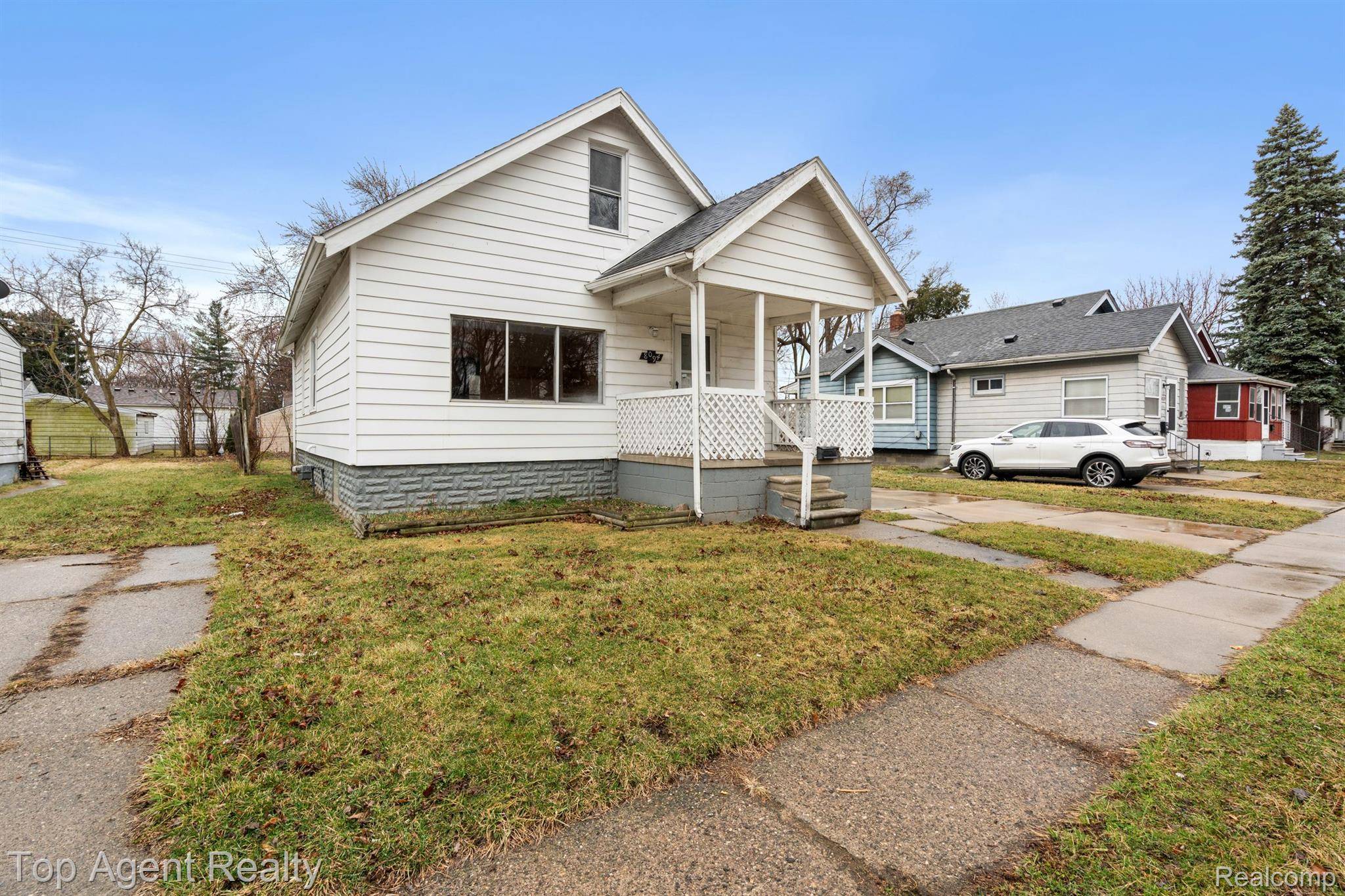 Warren, MI 48089,8094 Meadow AVE