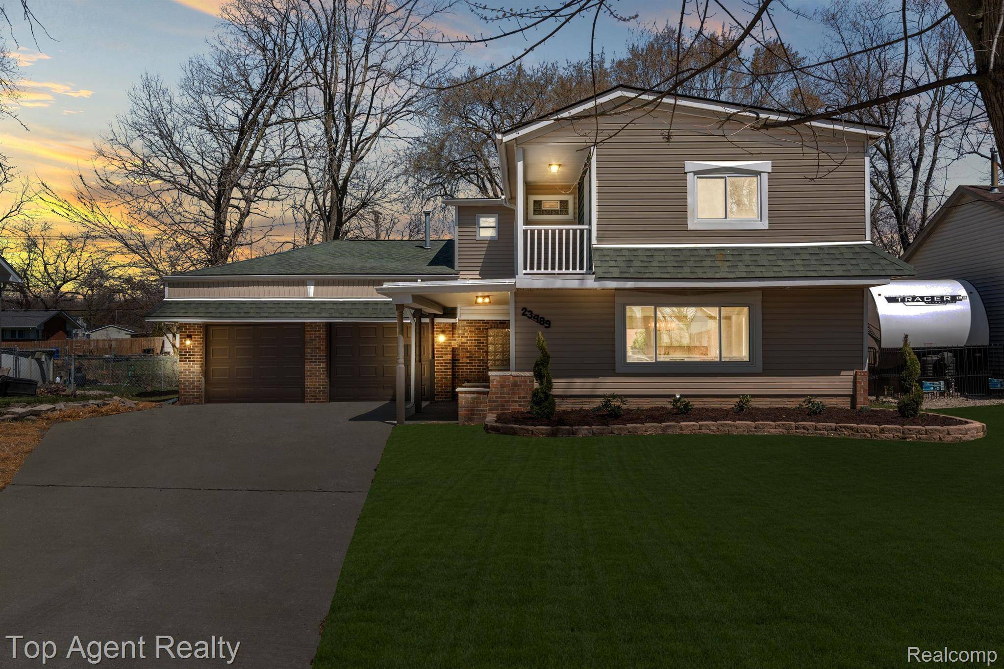 Clinton Township, MI 48035,23489 Talbot ST