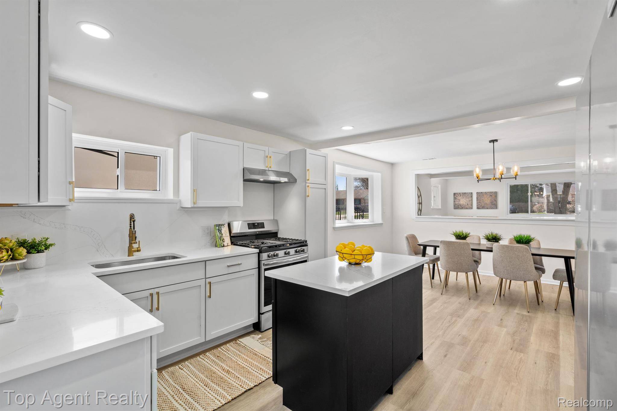 Clinton Township, MI 48035,23489 Talbot ST