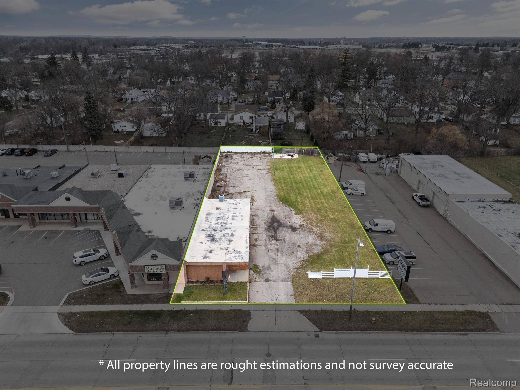 Waterford, MI 48328,1050 W HURON ST