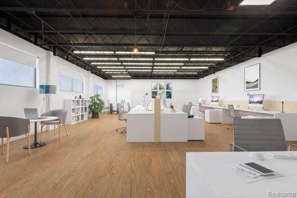 Waterford, MI 48328,1050 W HURON ST