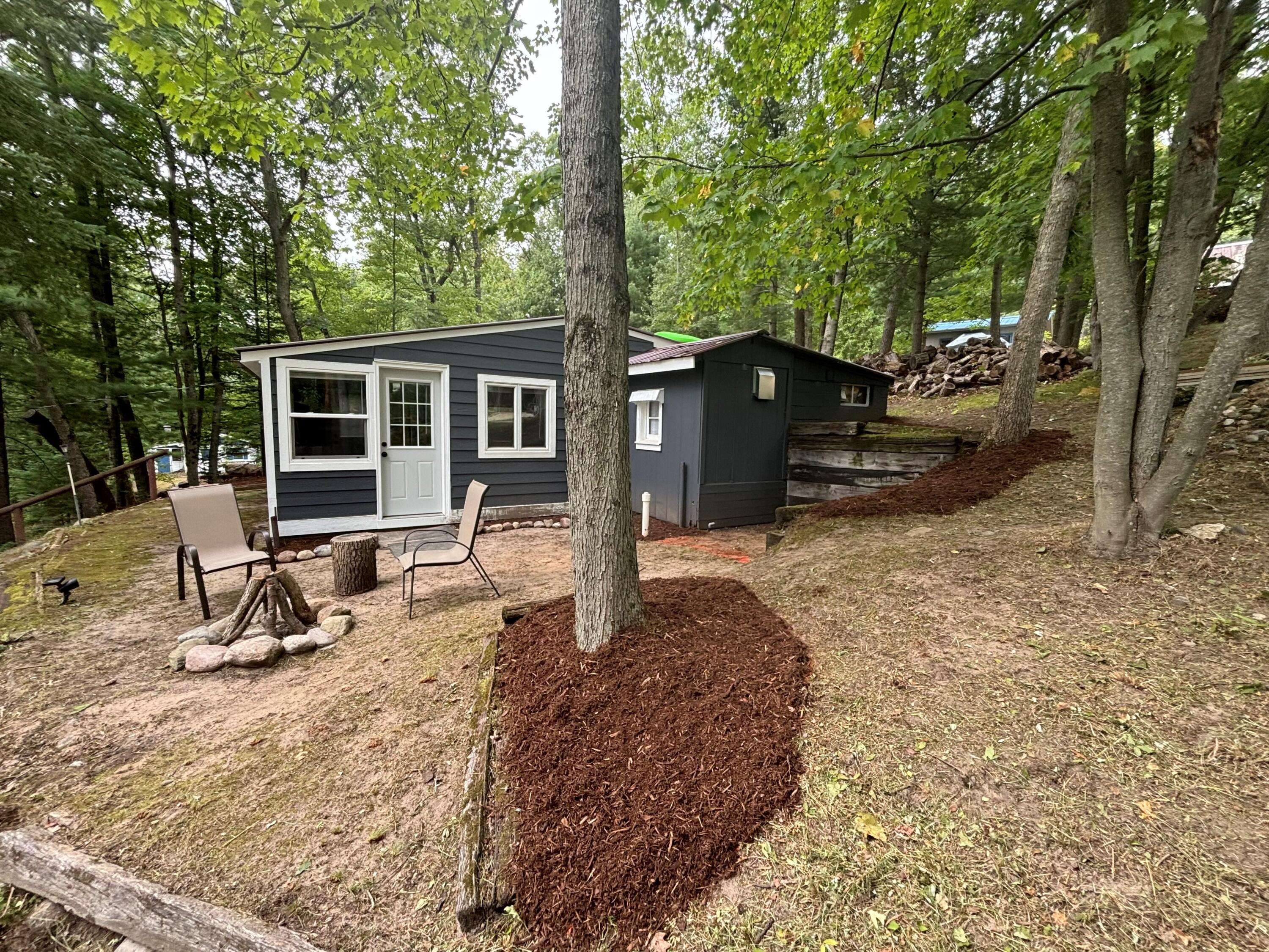 Harrison, MI 48625,1112 Lake DR