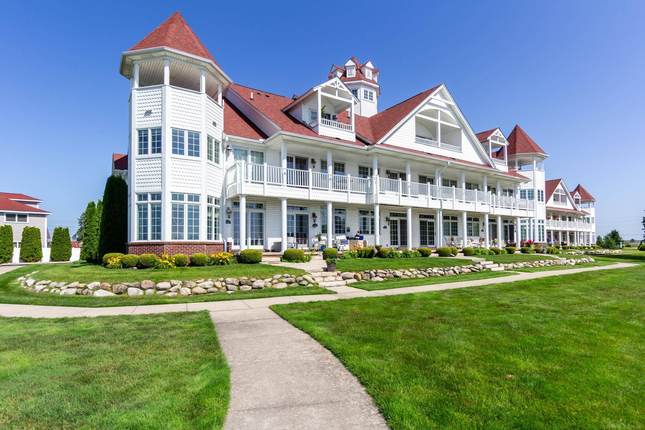 Algonac, MI 48001,9994 Tashmoo LN