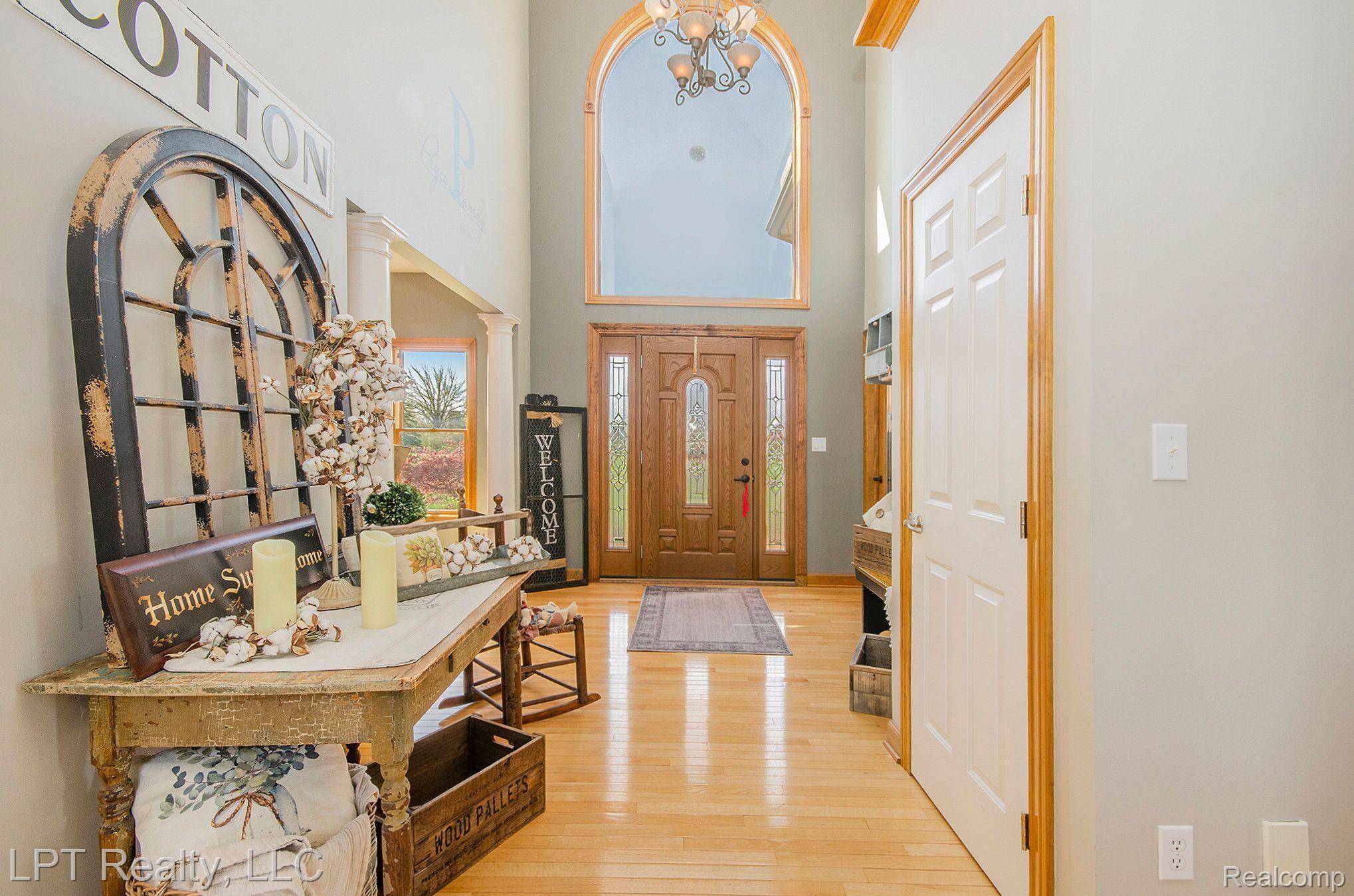 South Rockwood, MI 48179,3227 READY RD