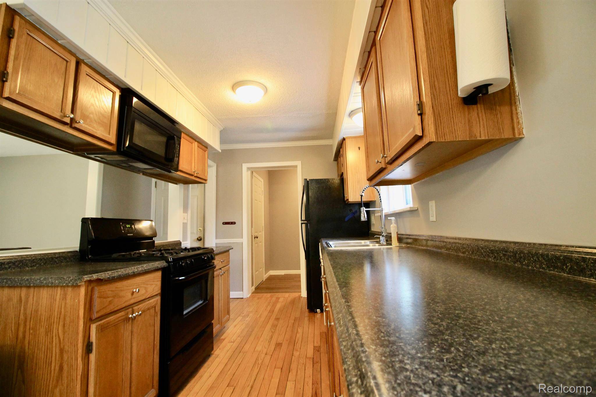 Linden, MI 48451,15129 ROACH DR