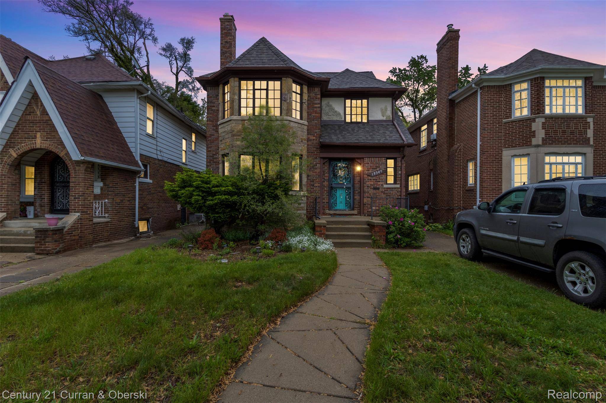 Detroit, MI 48221,18940 PENNINGTON DR