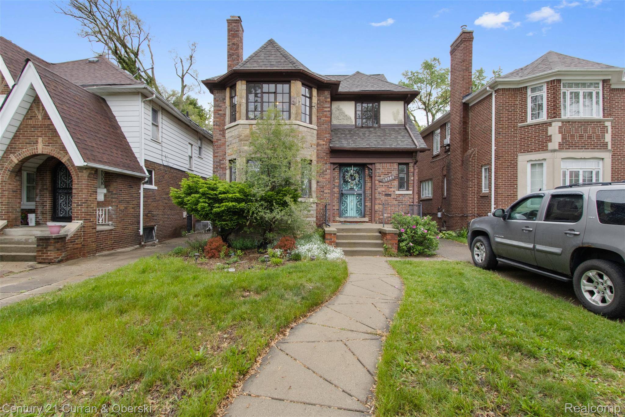 Detroit, MI 48221,18940 PENNINGTON DR