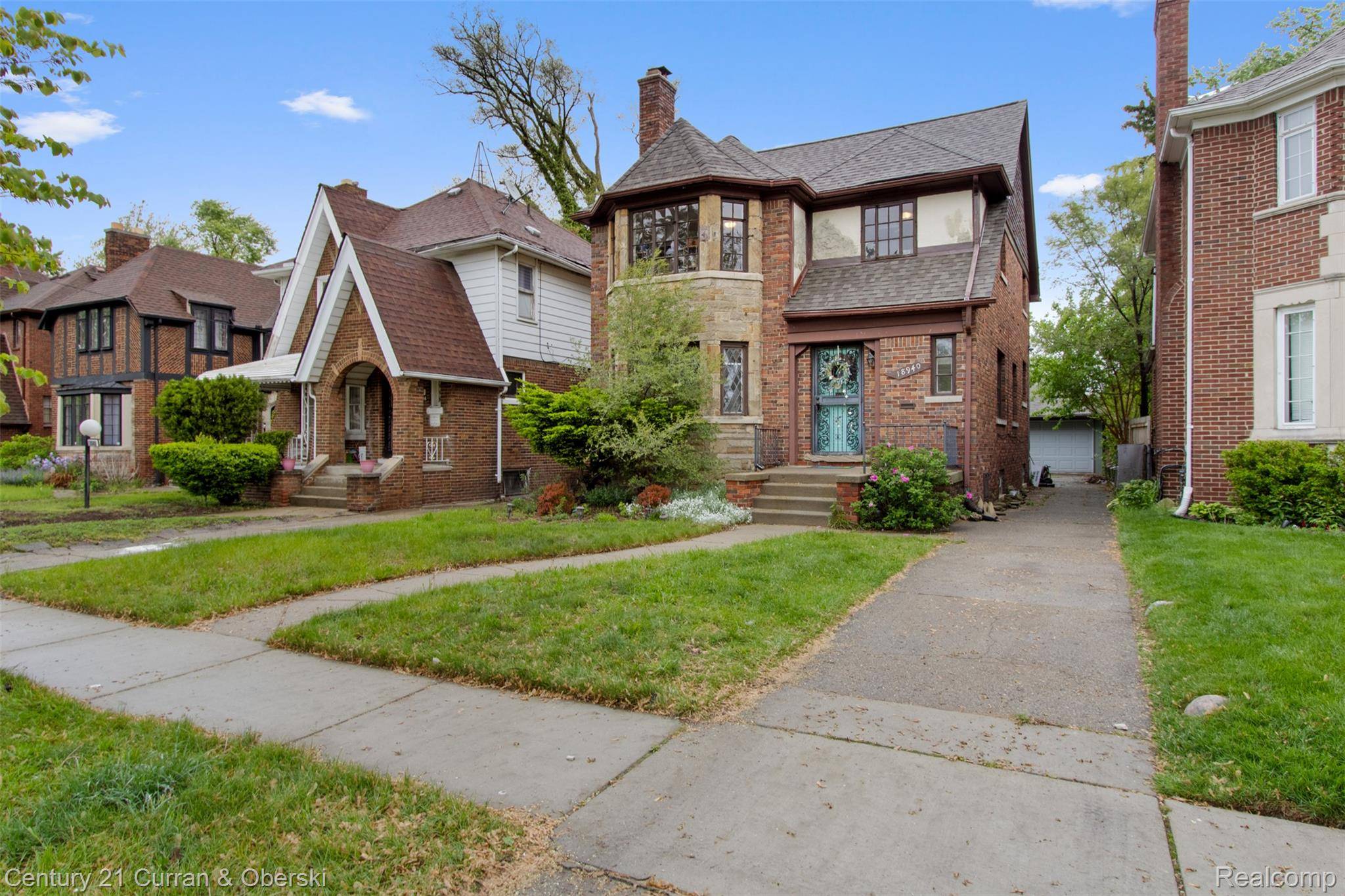 Detroit, MI 48221,18940 PENNINGTON DR