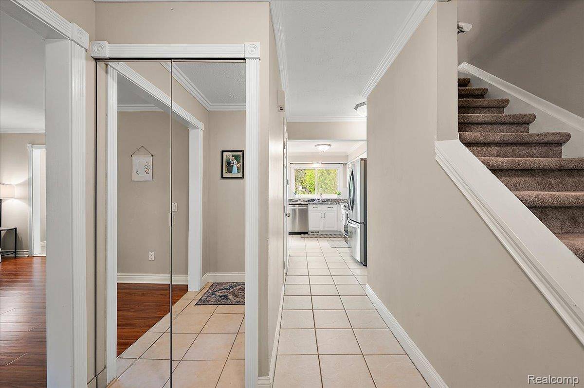 Sterling Heights, MI 48313,12829 Corbin DR