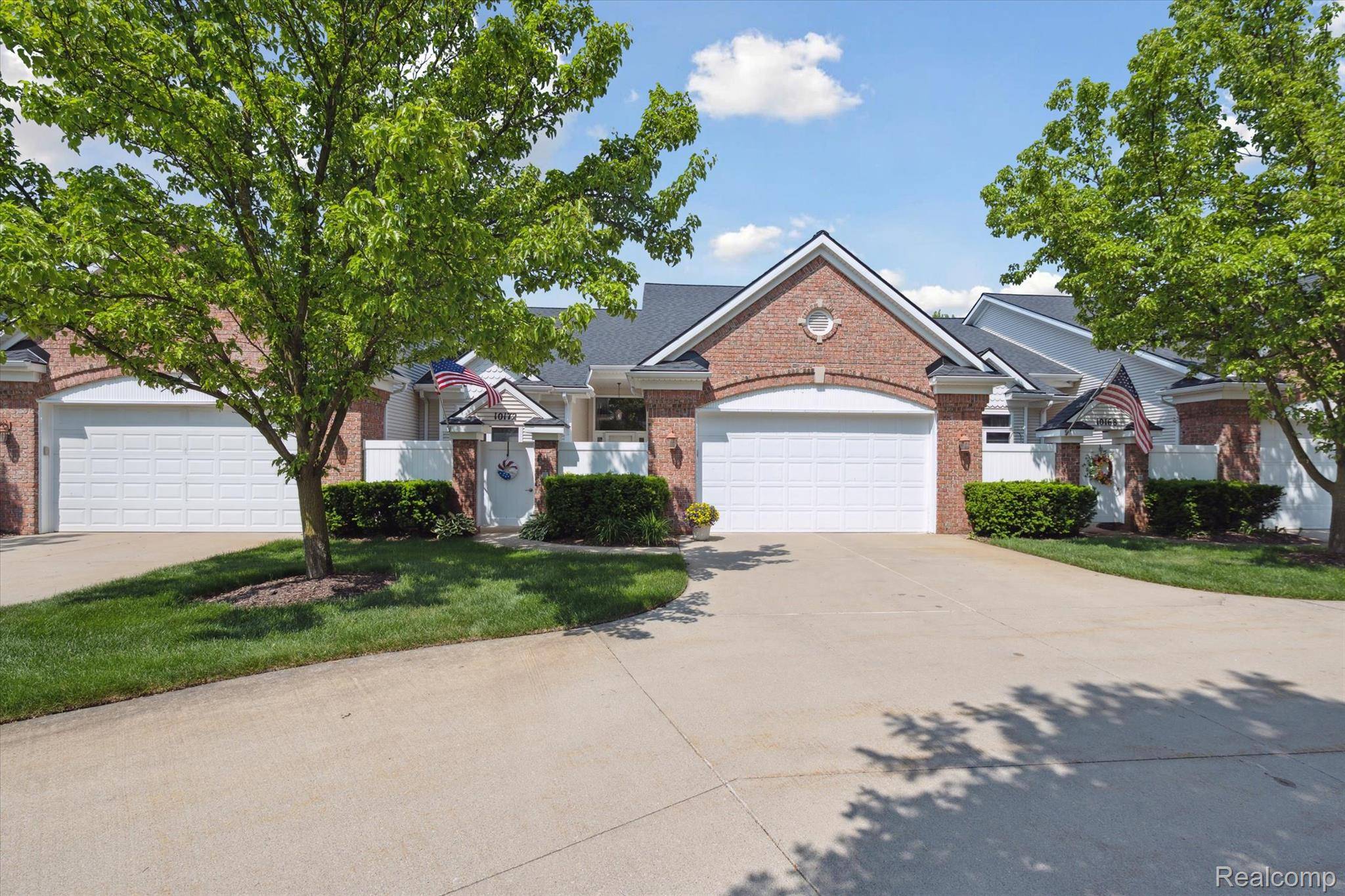 South Lyon, MI 48178,10172 Clarkshire CT