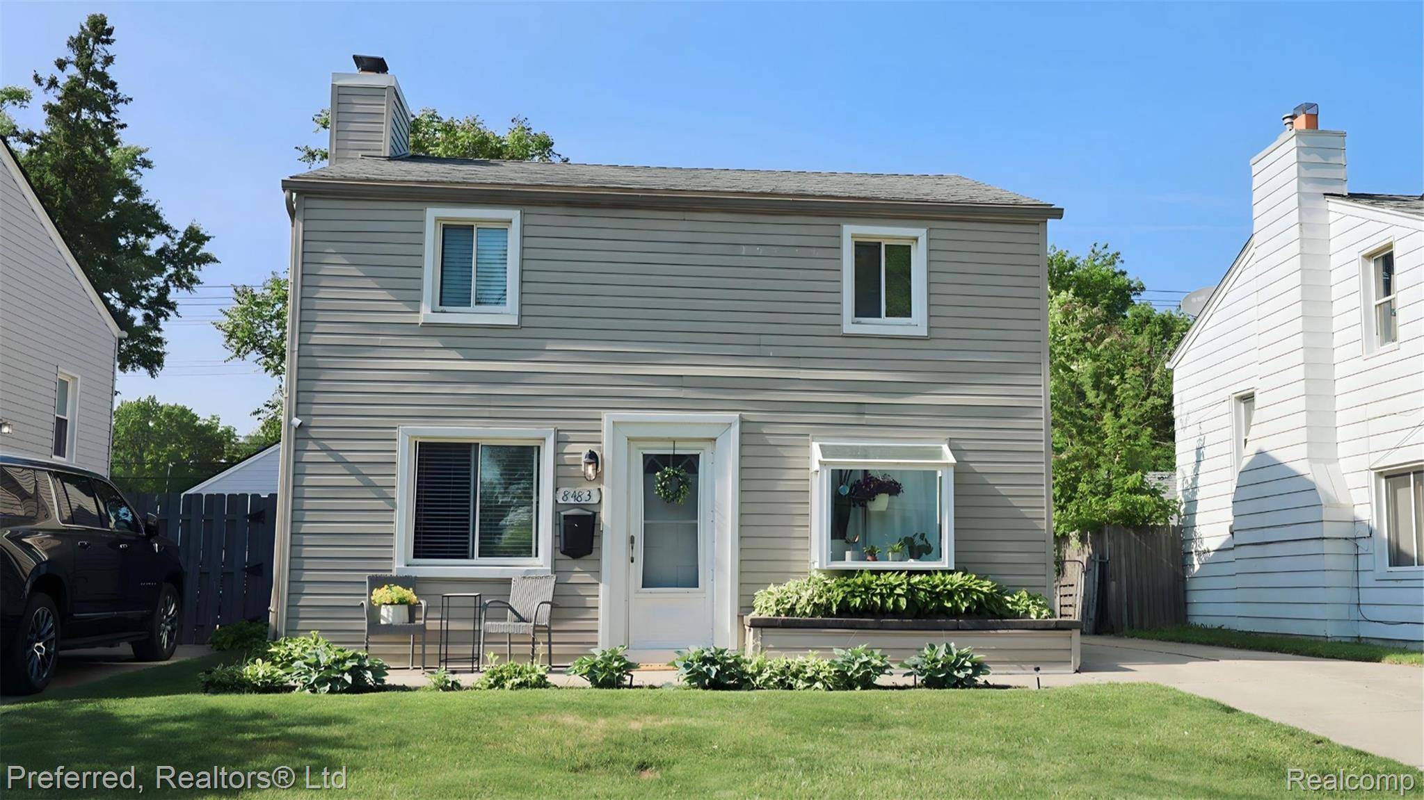 Center Line, MI 48015,8483 Harding