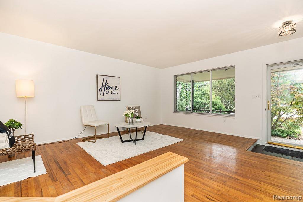 Warren, MI 48088,32353 Gainsborough DR