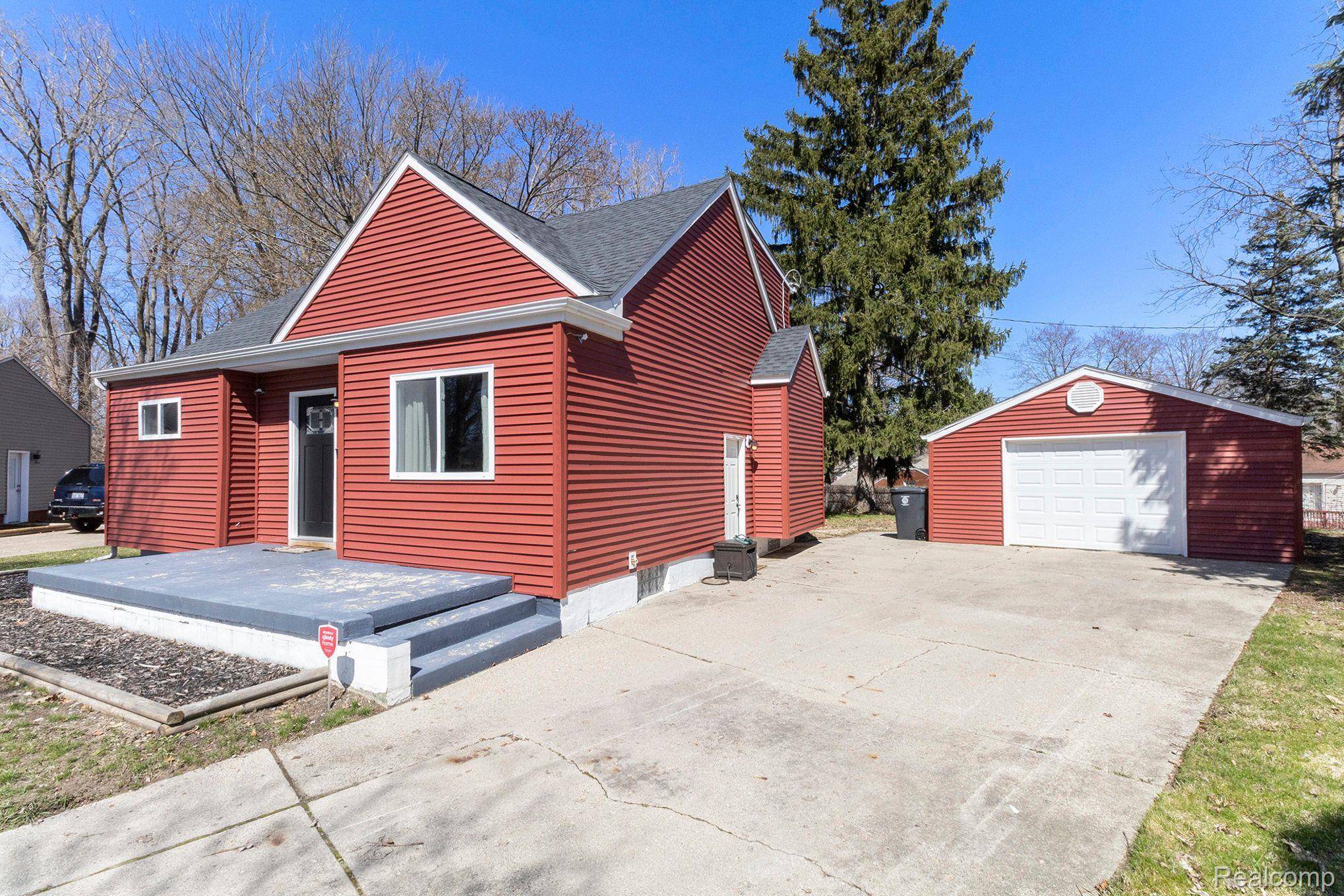 Flint, MI 48507,2841 COMANCHE AVE