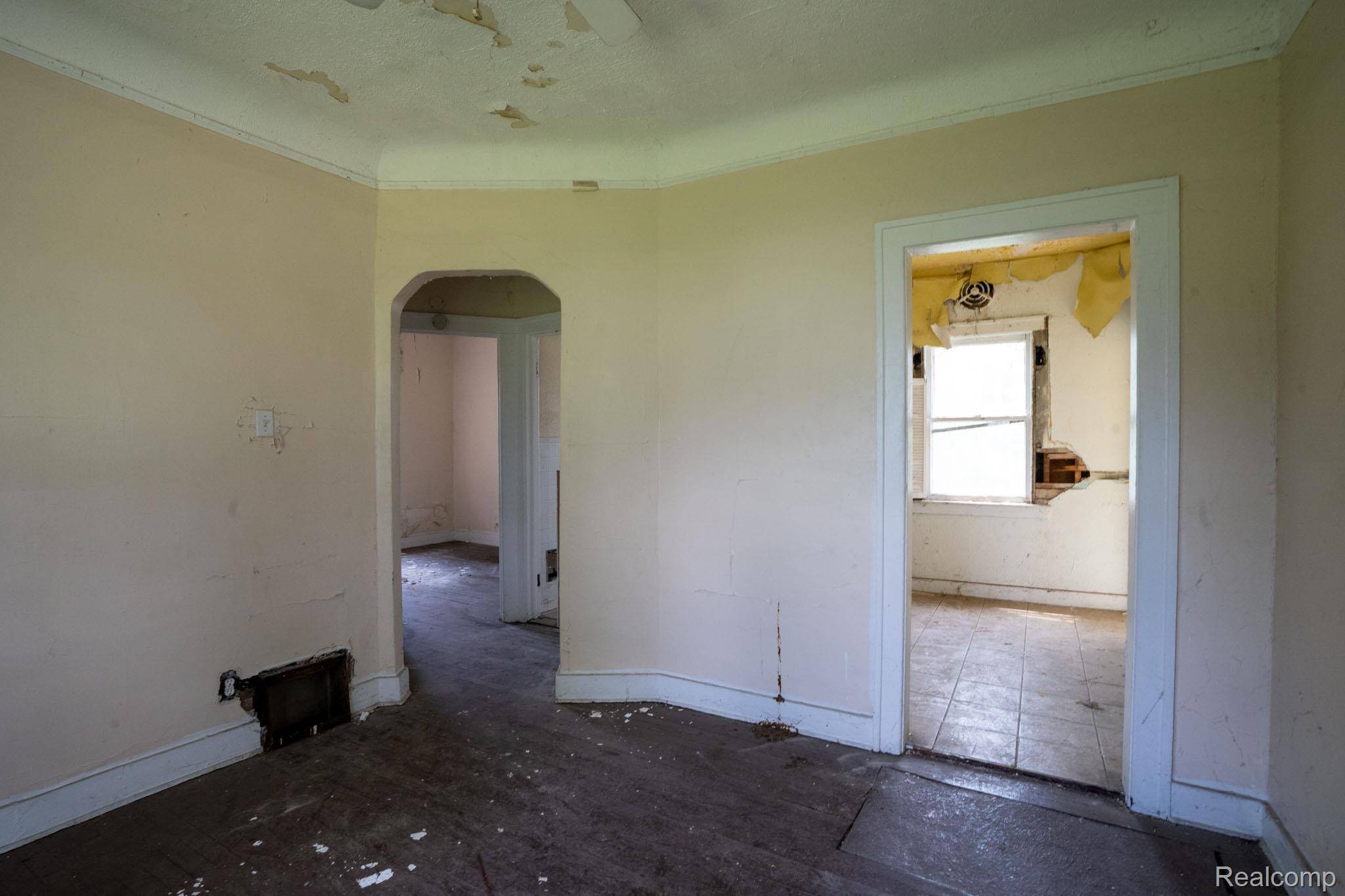 Detroit, MI 48221,16164 Turner ST