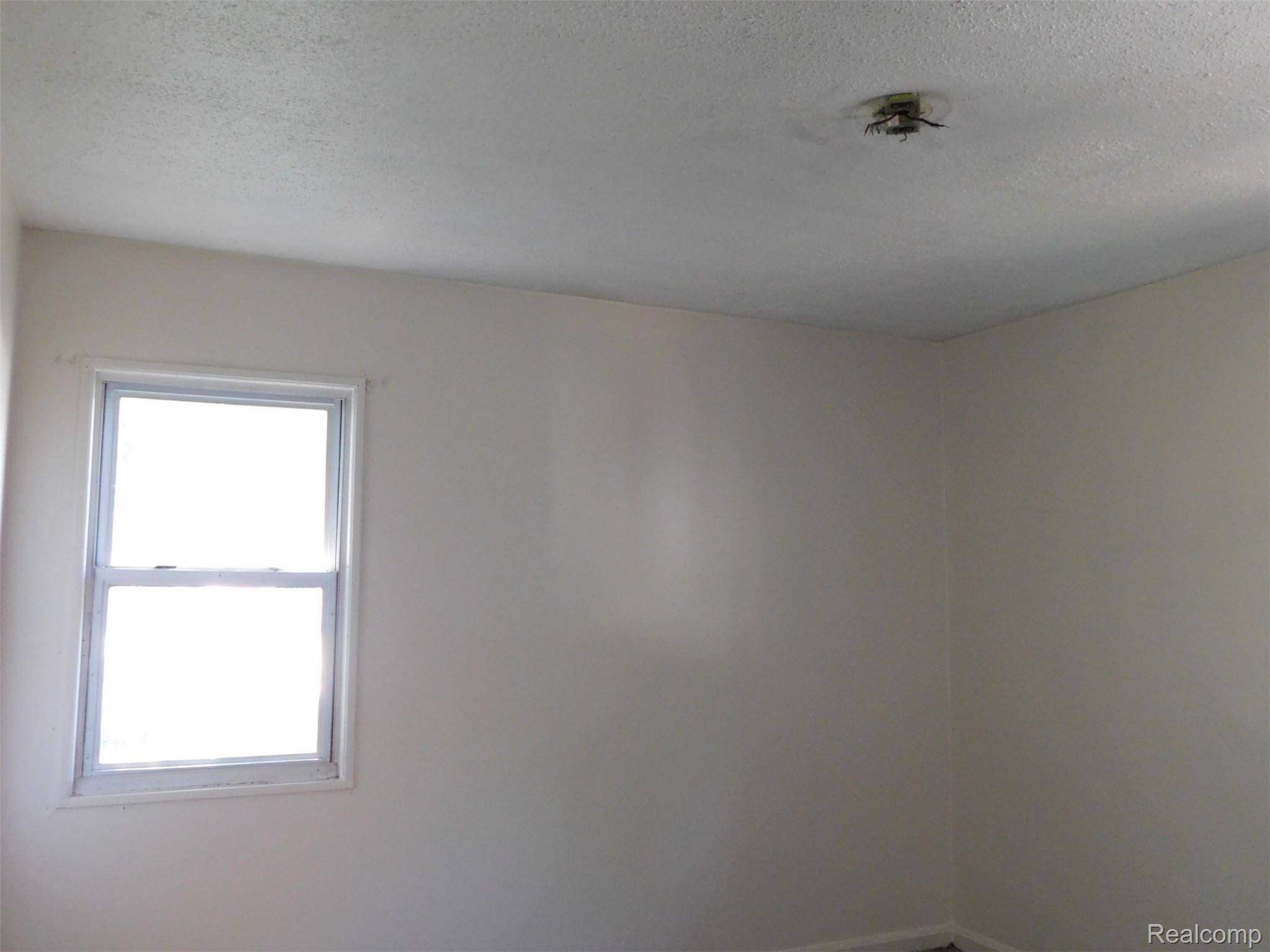 Melvindale, MI 48122,18949 Wall ST