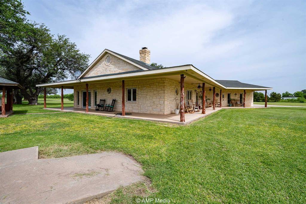 Ovalo, TX 79541,1302 County Road 142