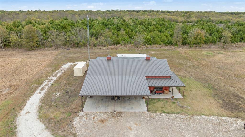 Roxton, TX 75477,445 CR 24200