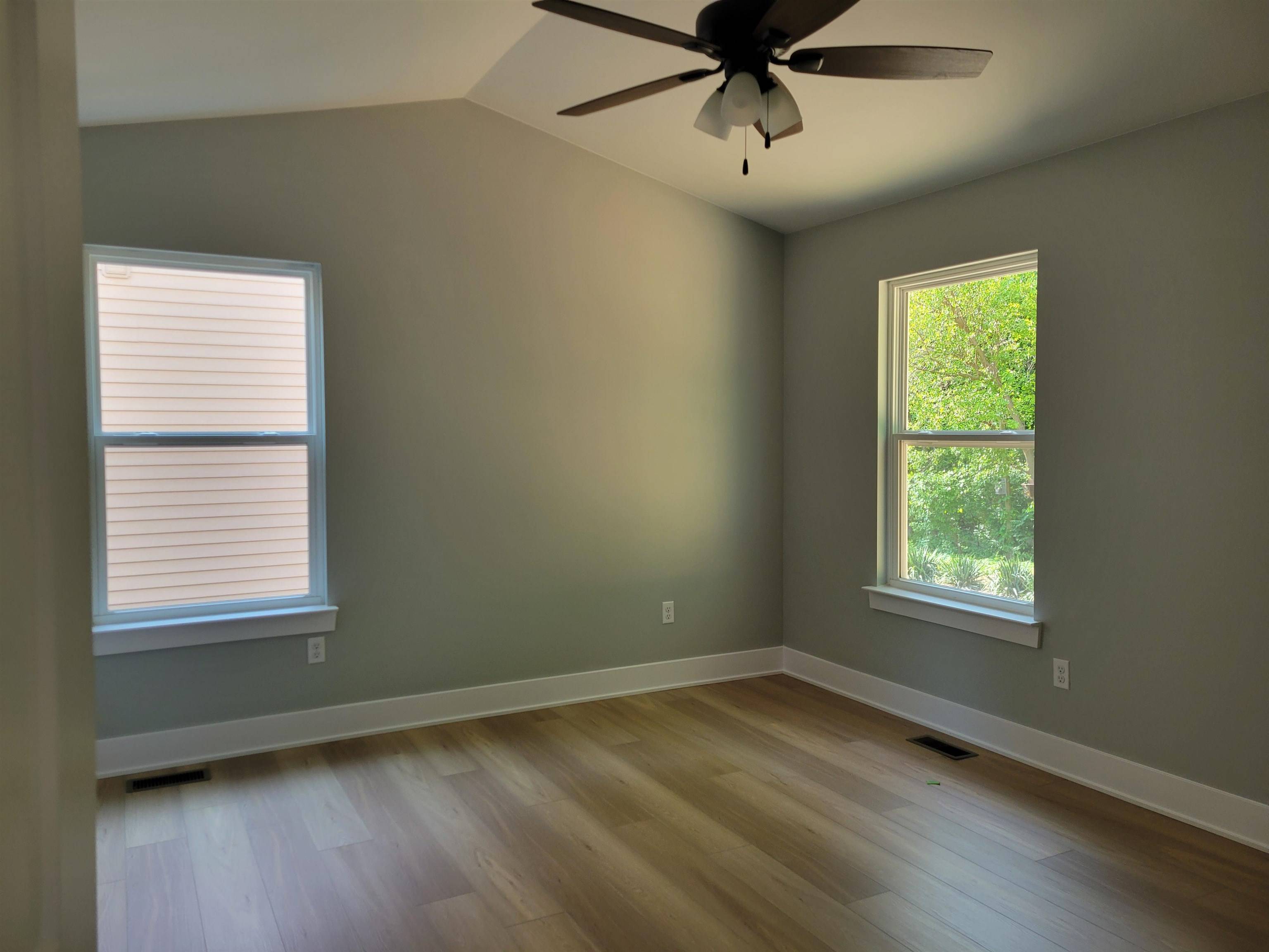 11453 Hidden Oaks DR, Vienna Twp, MI 48420