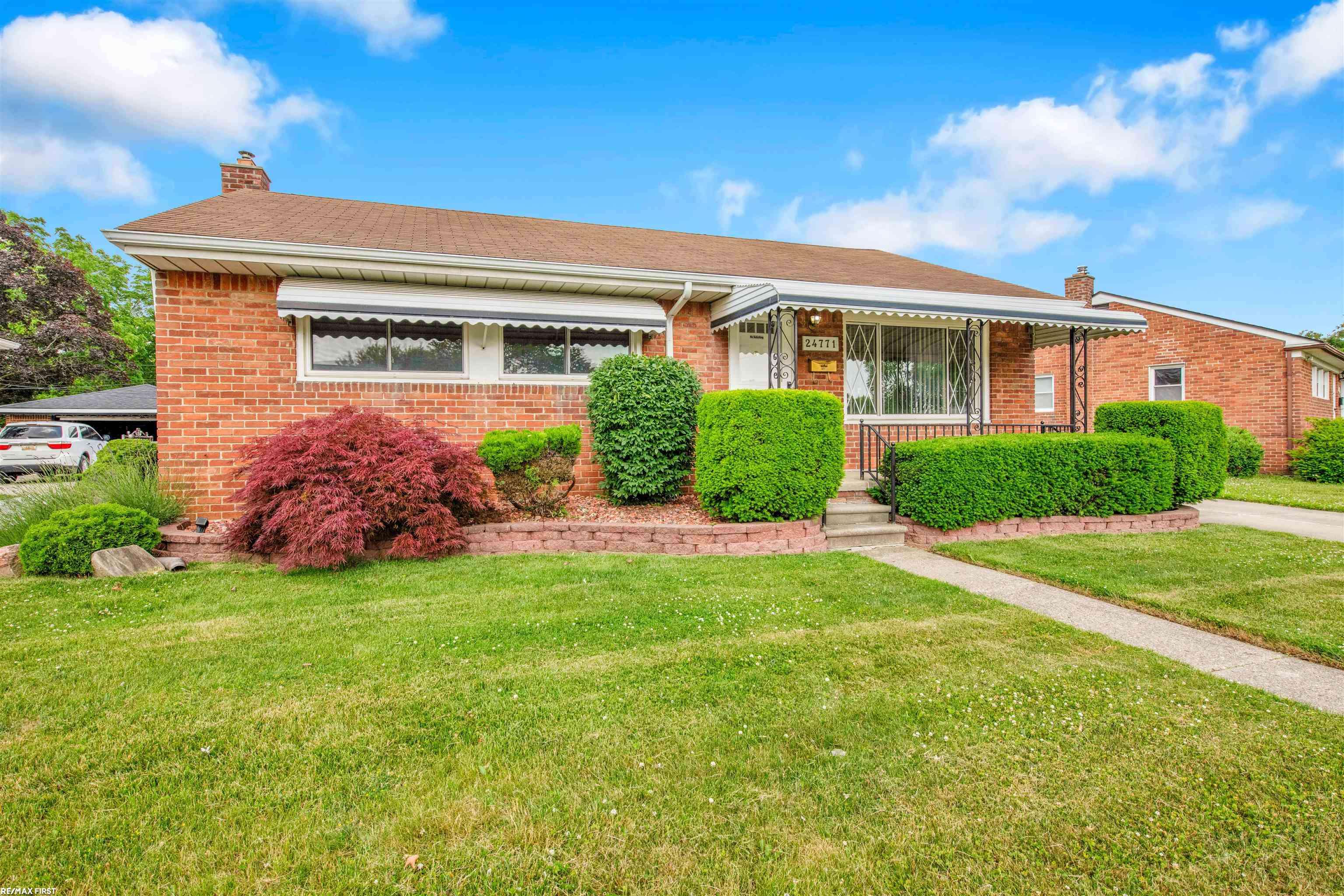 Eastpointe, MI 48021,24771 Dwight AVE