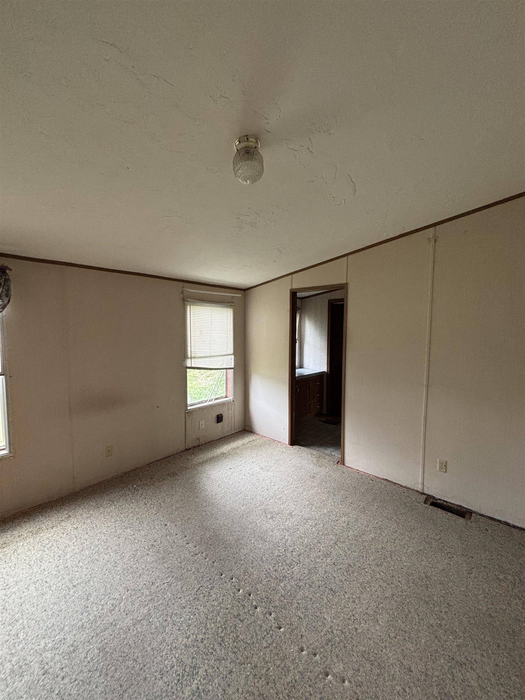 Croswell, MI 48422,2240 MARK ST