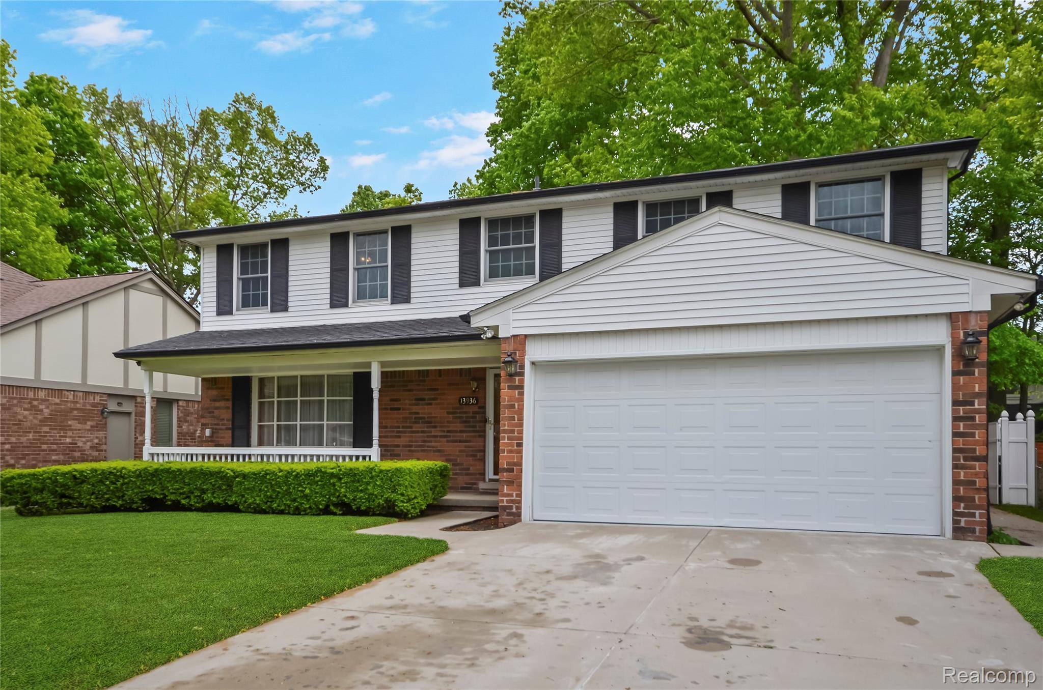 Sterling Heights, MI 48313,13936 Grove Park DR