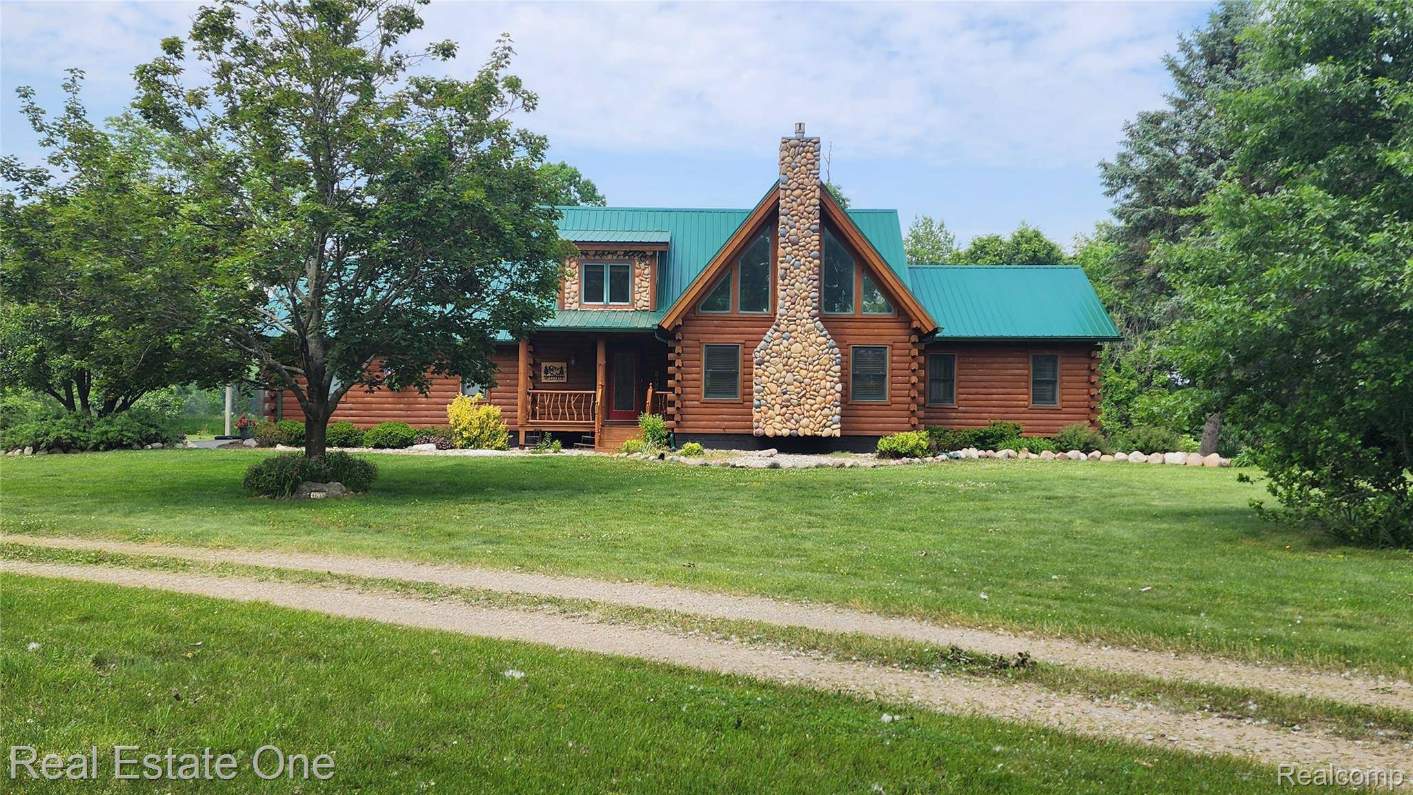 Lapeer, MI 48446,4638 Holly Lake RD