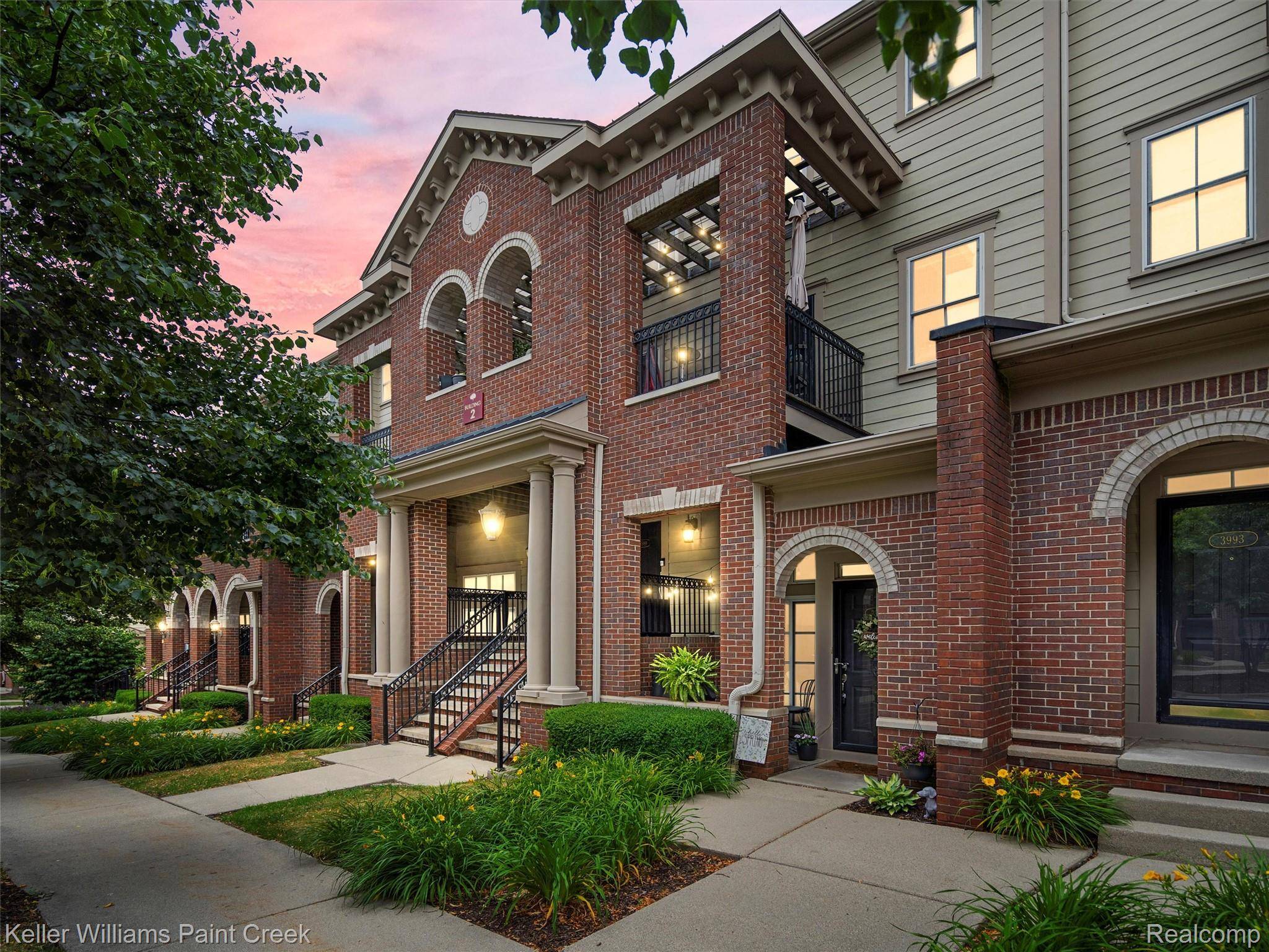 Auburn Hills, MI 48326,3991 Forester BLVD